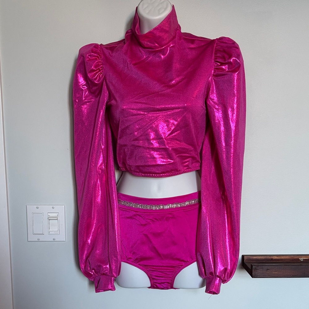 Kelle 2 piece shimmery pink dance costume